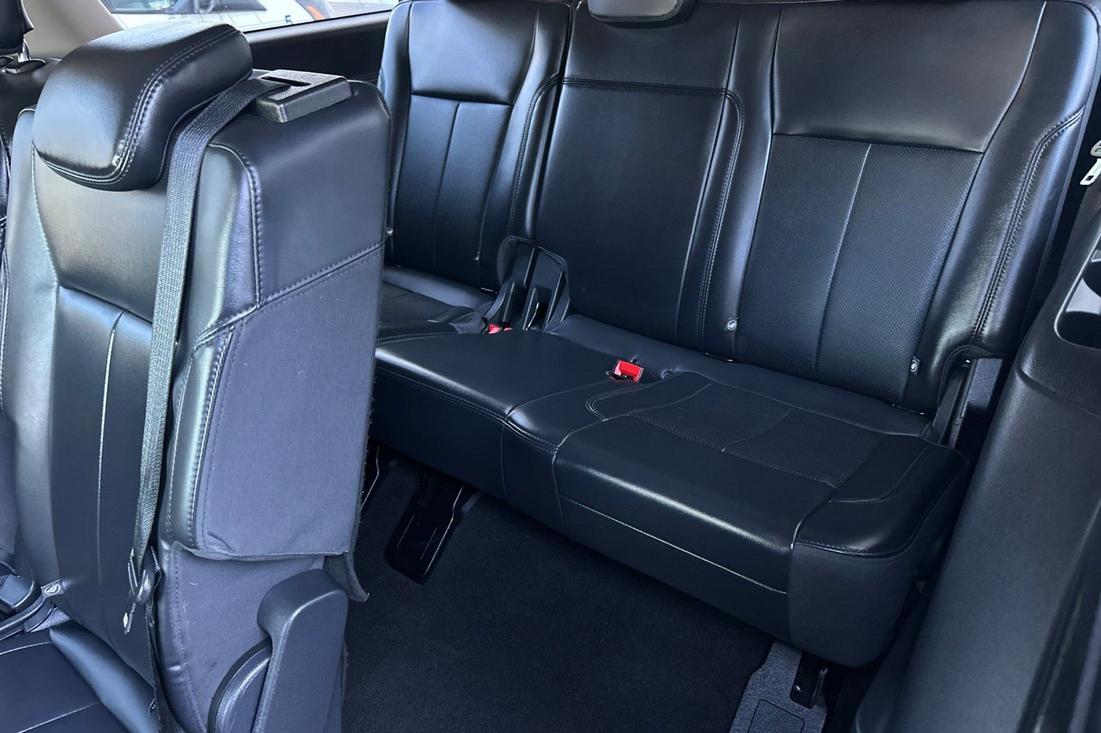 Certified 2024 Ford Expedition Max XLT image 14