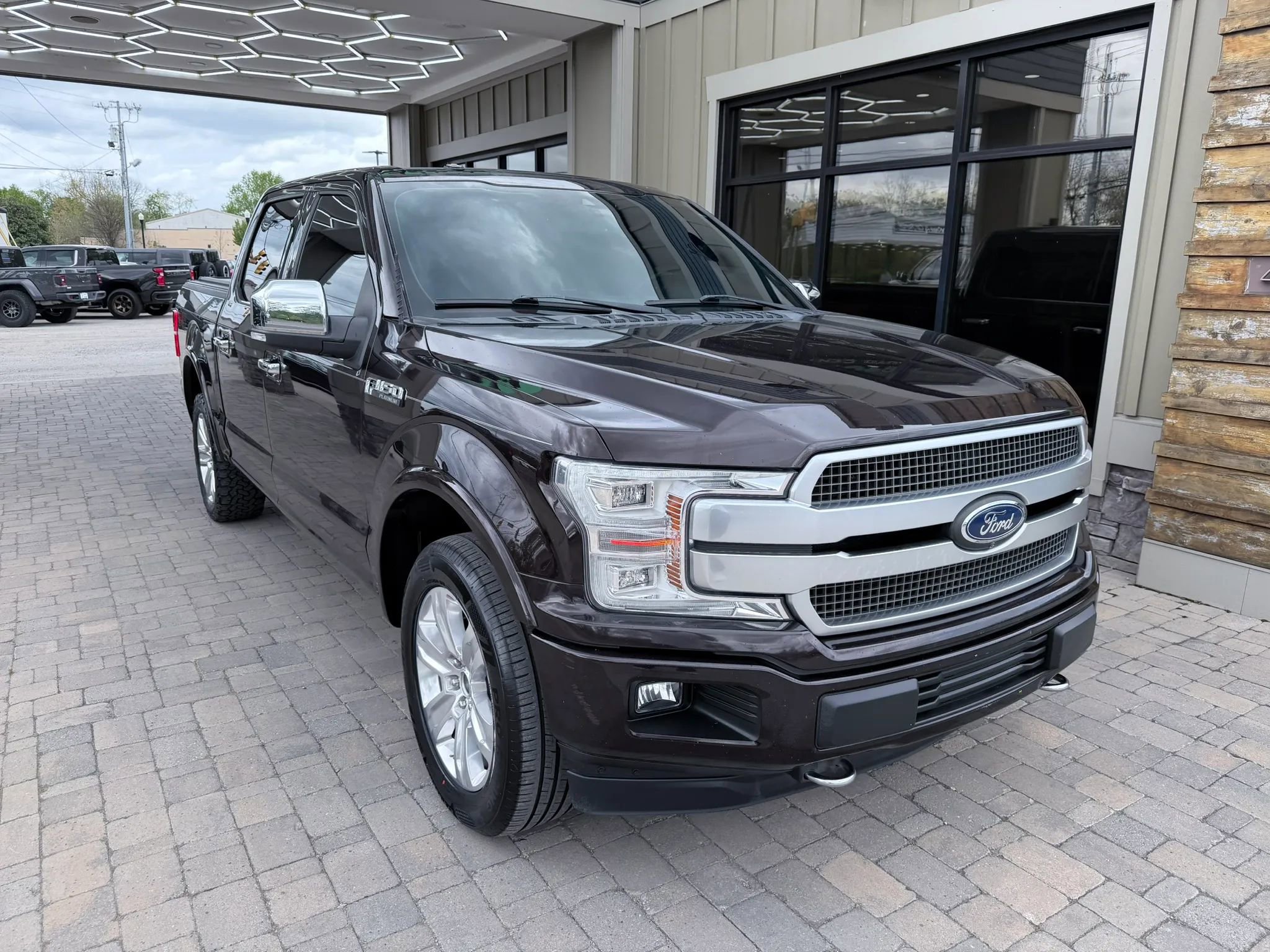 Used 2019 Ford F150 Platinum w/ Equipment Group 701A Luxury image 52