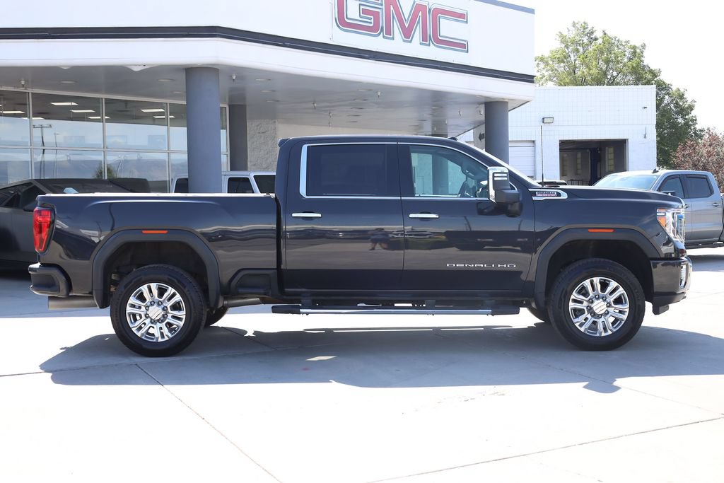Used 2021 GMC Sierra 3500 Denali w/ Denali Ultimate Package AWD/4WD image 7