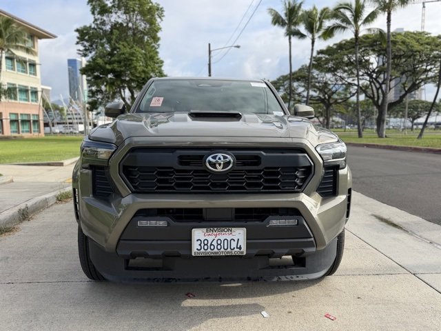 Used 2024 Toyota Tacoma TRD Sport image 3