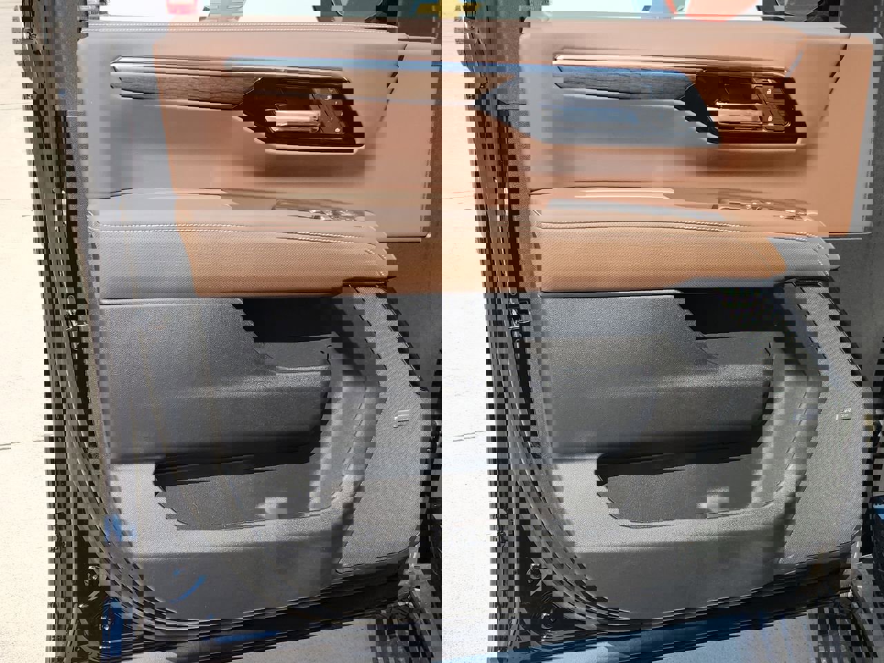 New 2025 Chevrolet Suburban High Country image 58