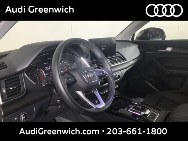 Used 2023 Audi Q5 2.0T Premium w/ Convenience Package AWD/4WD image 8