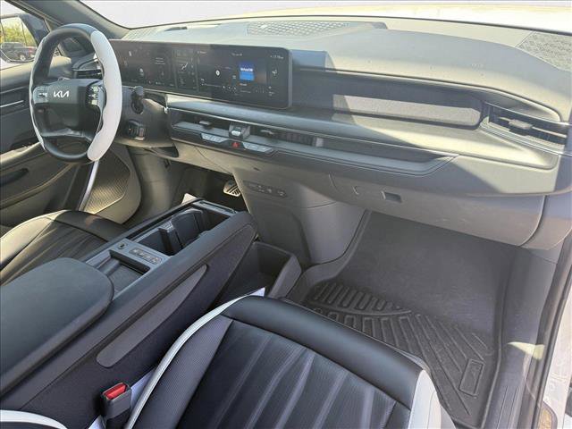 Used 2024 Kia EV9 GT-Line image 13