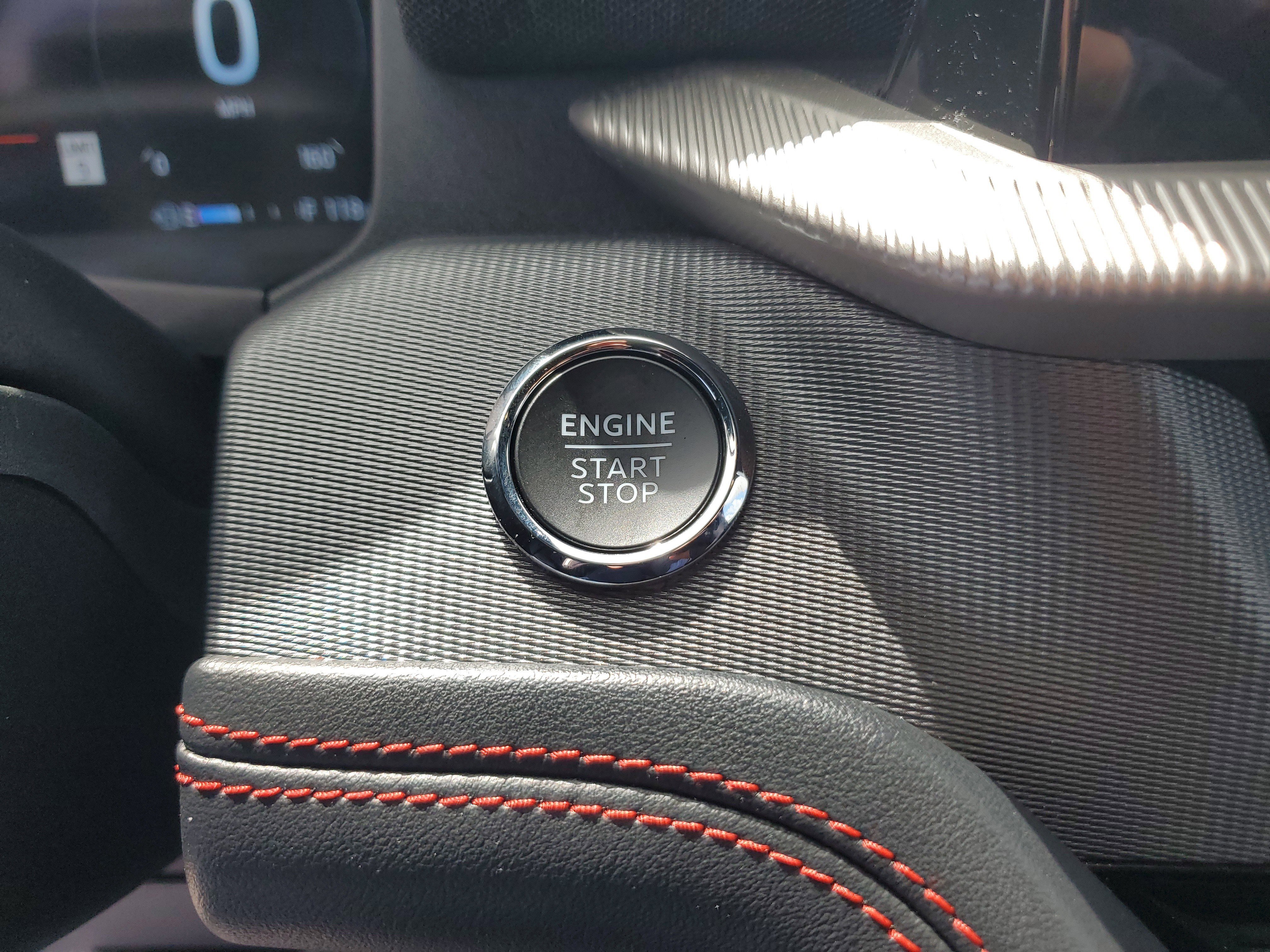 Used 2025 Ford Explorer ST-Line w/ Premium Package image 24