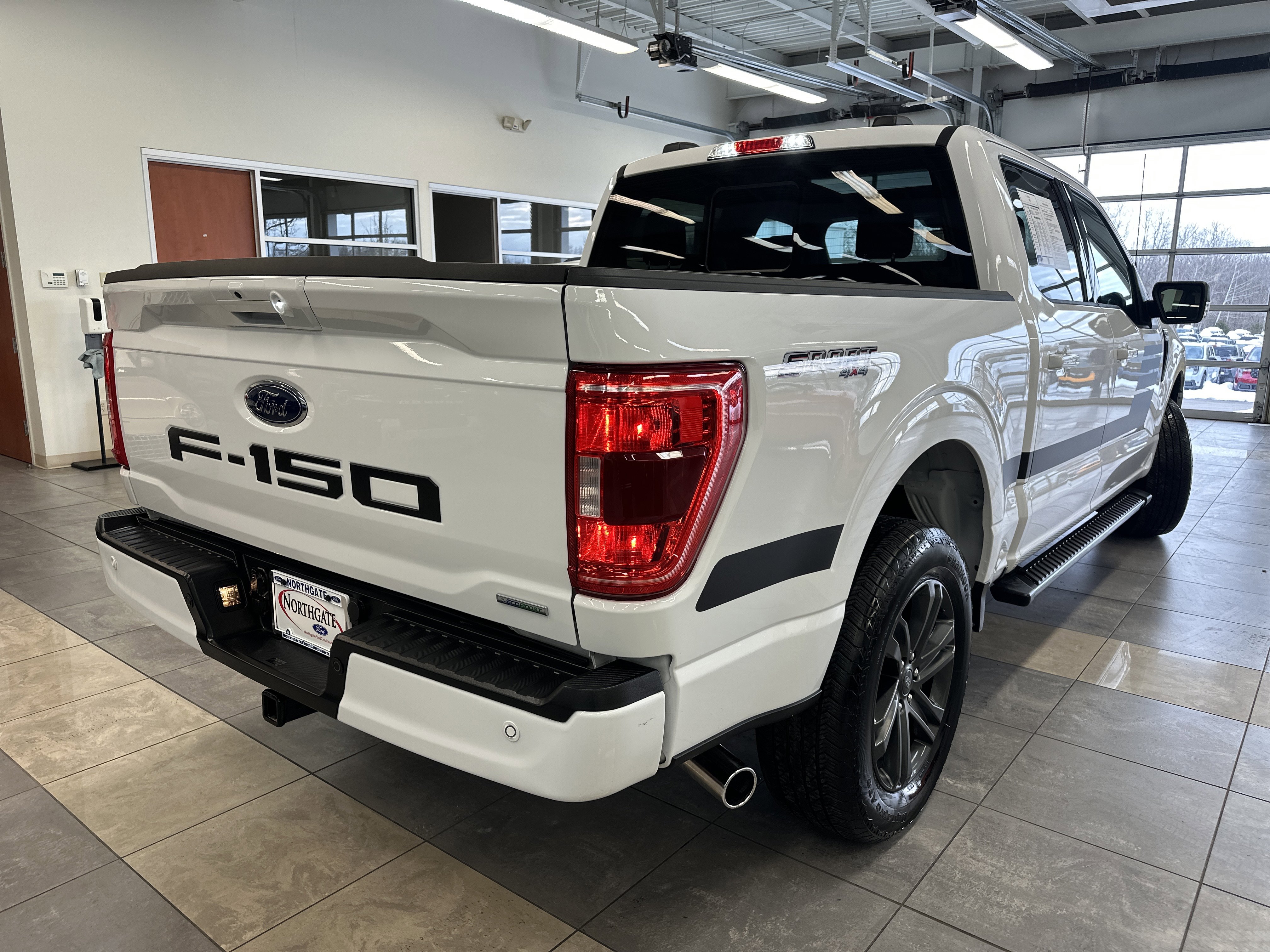 Used 2023 Ford F150 XLT w/ Equipment Group 302A High image 16