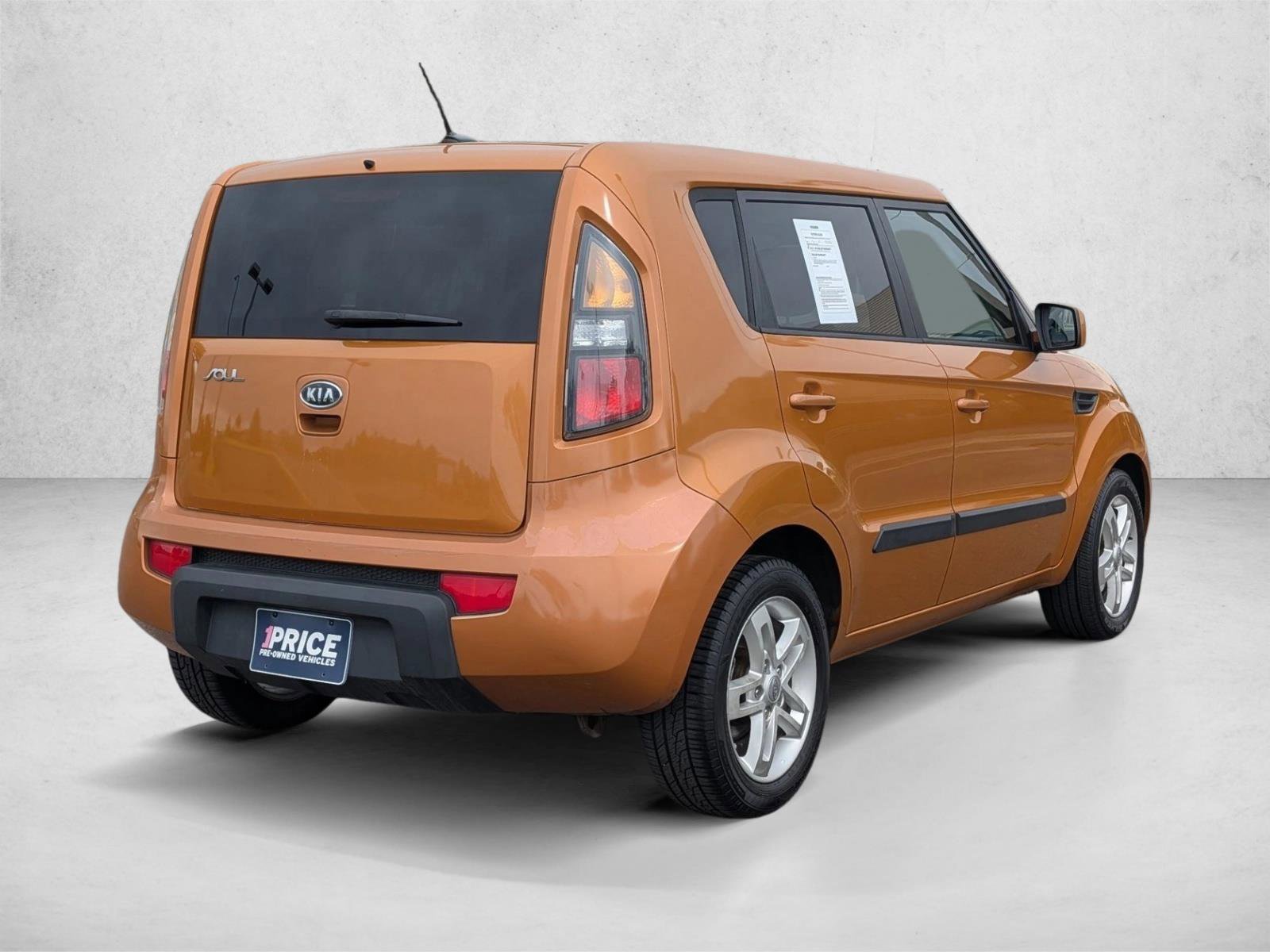 Used 2011 Kia Soul + w/ Audio Pkg FWD image 5
