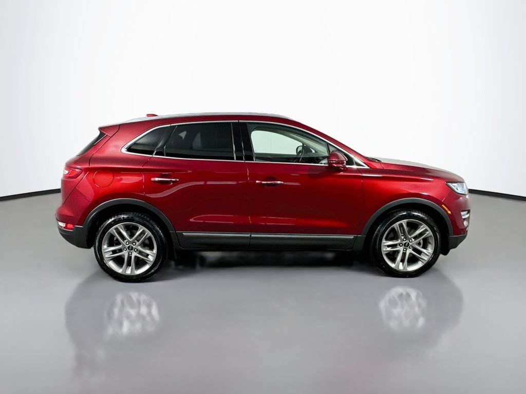 Used 2019 Lincoln MKC Reserve w/ MKC Climate Package AWD/4WD image 9