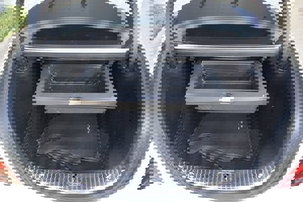 Used 2018 Mercedes-Benz S 560 4MATIC Sedan image 55