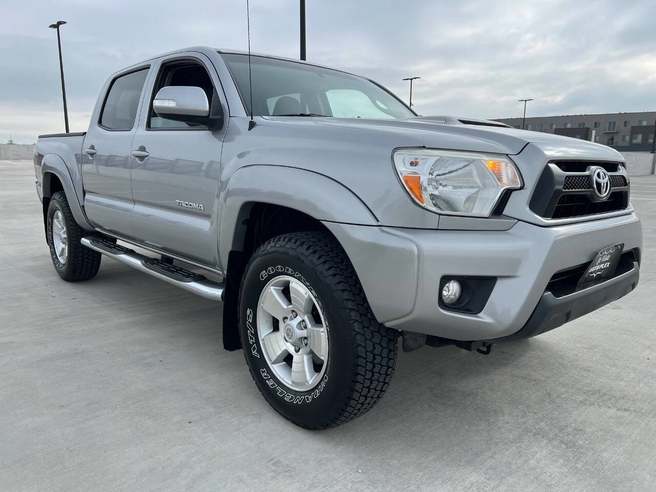 Used 2014 Toyota Tacoma 4x4 Double Cab w/ TRD Sport Package image 10
