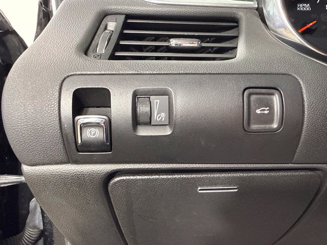 Used 2015 Chevrolet Impala LT FWD image 17