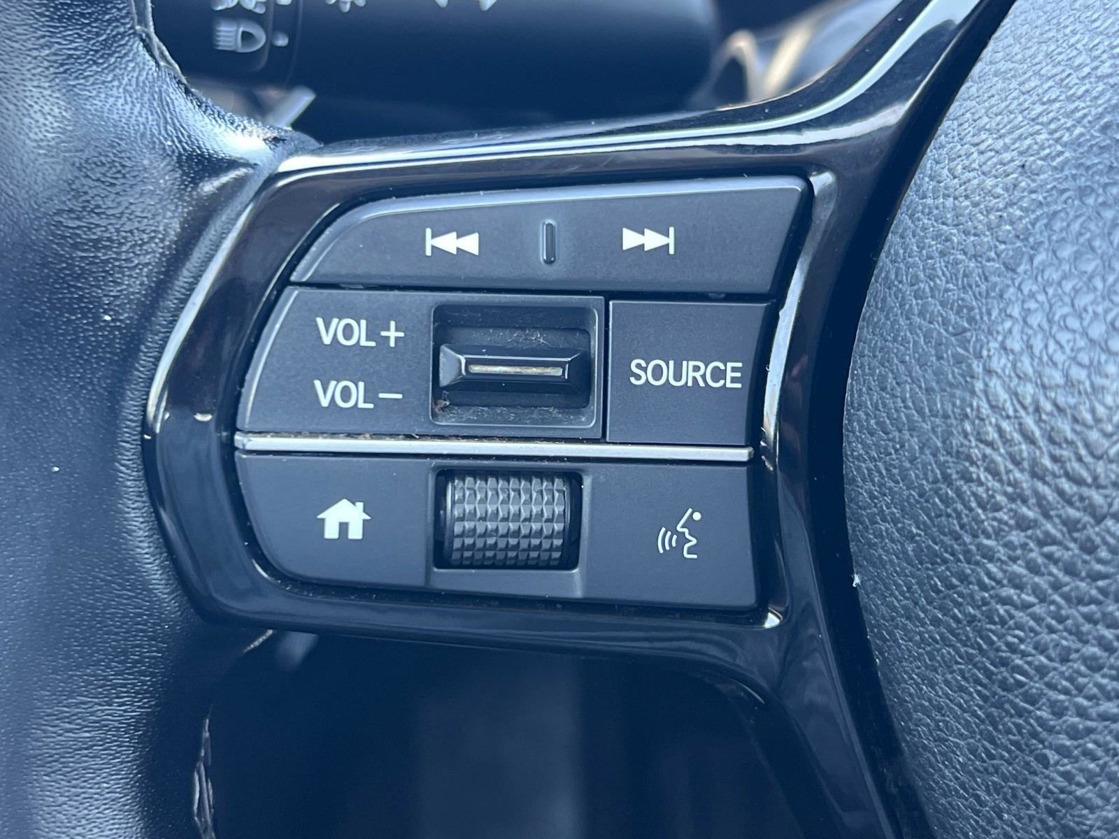 Certified 2024 Honda Civic EX image 9