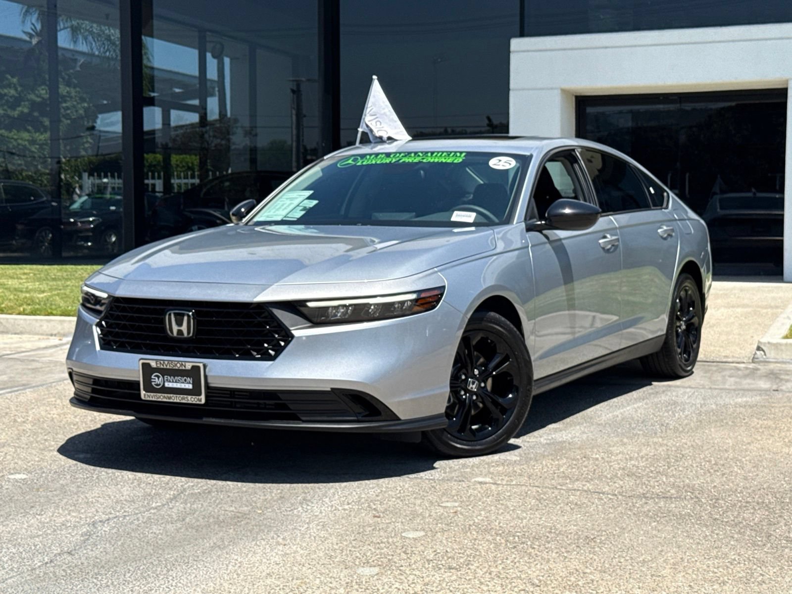 Used 2025 Honda Accord SE image 2