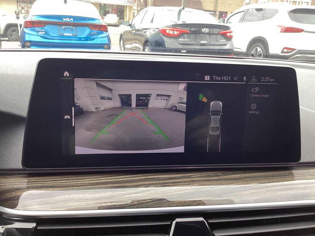 Used 2020 BMW 530i xDrive w/ Convenience Package image 41