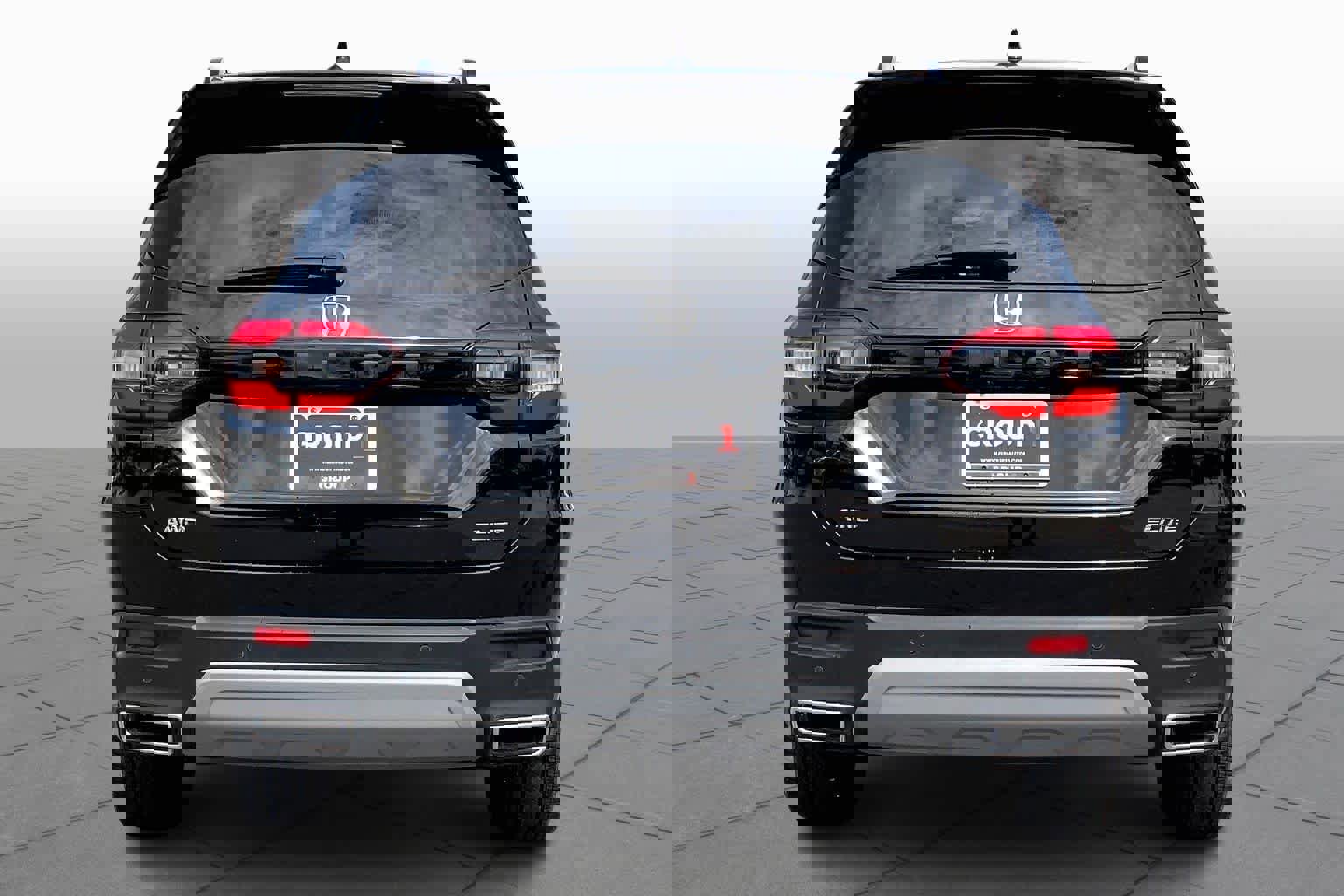 Used 2024 Honda Pilot Elite image 5