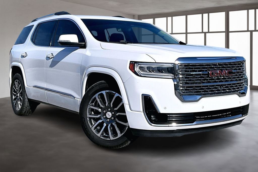 Used 2020 GMC Acadia Denali w/ Technology Package image 3