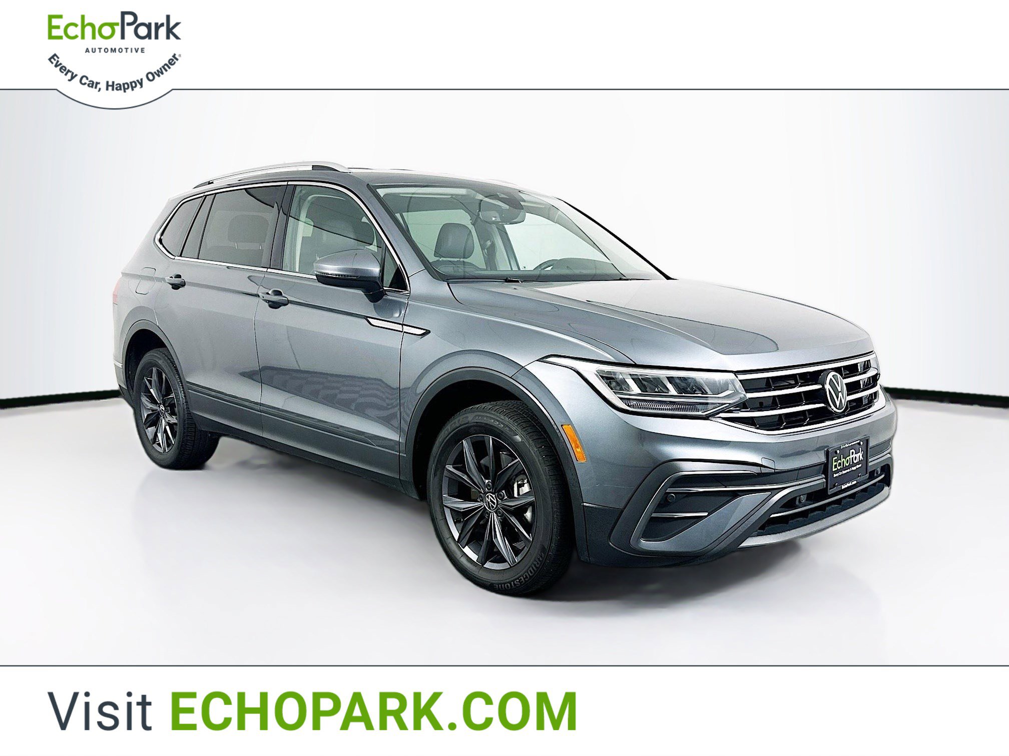 Used 2023 Volkswagen Tiguan SE