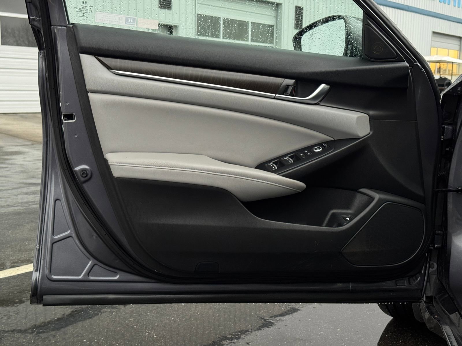 Certified 2018 Honda Accord EX image 13