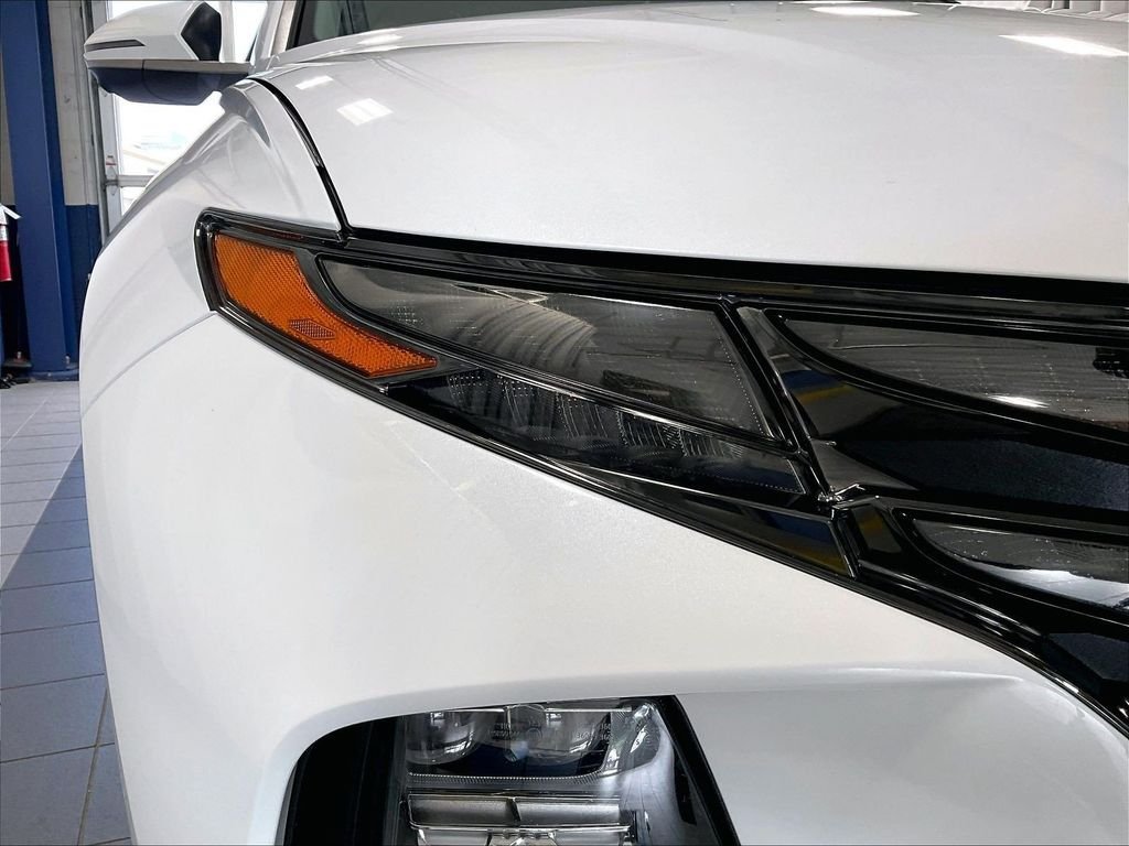 Used 2023 Hyundai Tucson Limited AWD/4WD image 34