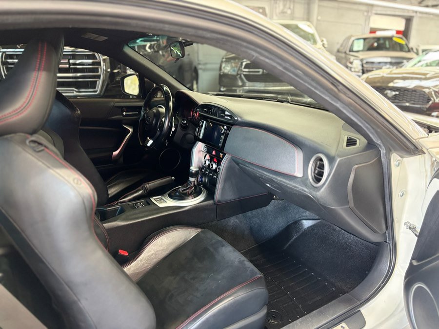 Used 2020 Subaru BRZ Limited RWD image 12