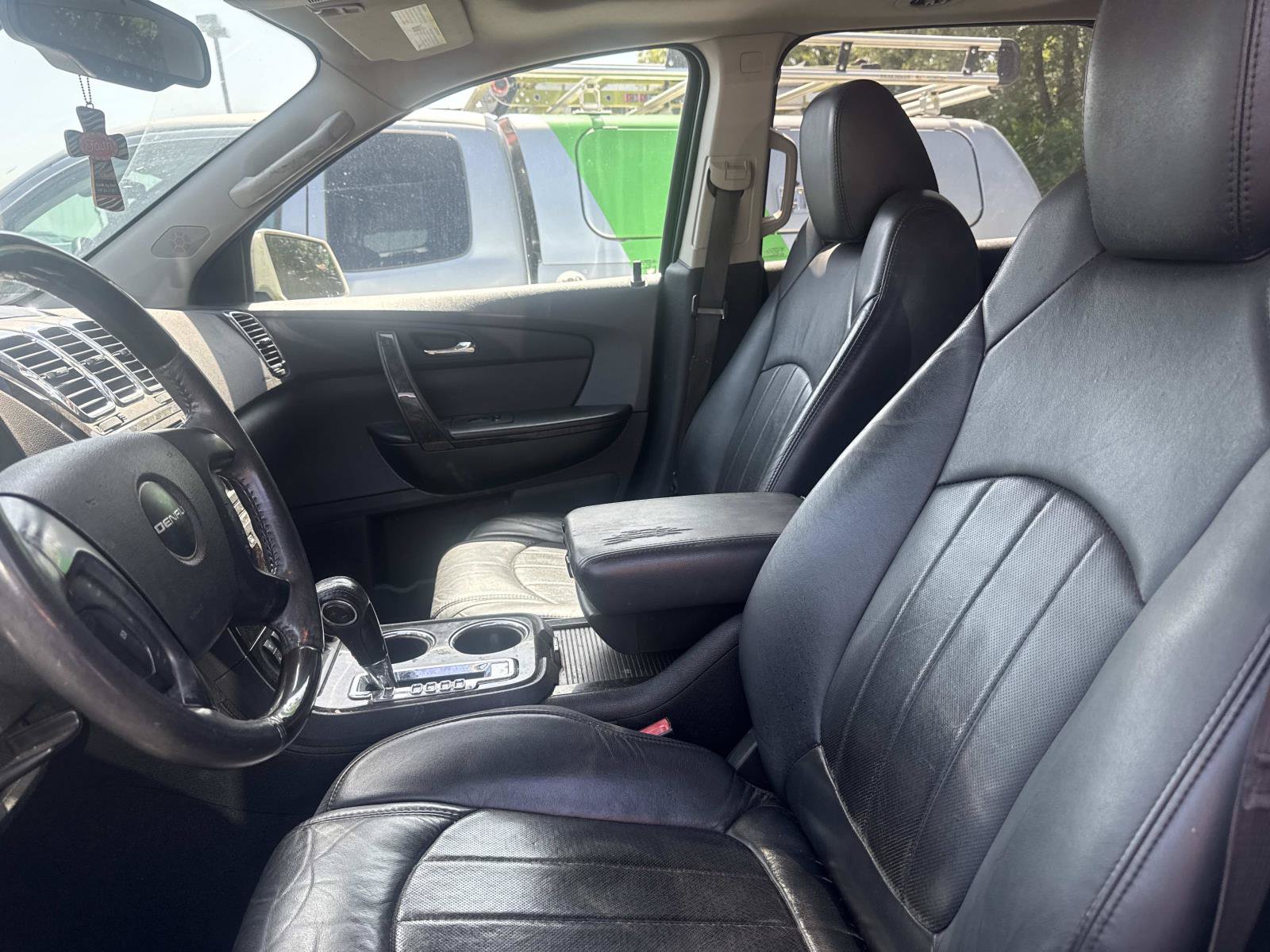 Used 2012 GMC Acadia Denali FWD image 3