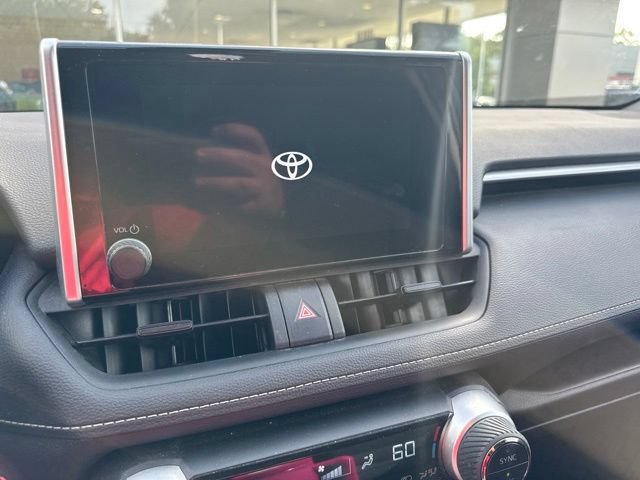 Used 2023 Toyota RAV4 XLE FWD image 19