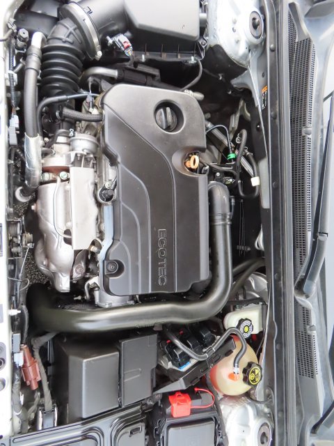 Used 2020 Chevrolet Malibu LT FWD image 39