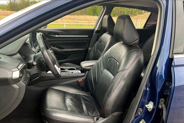 Used 2023 Nissan Altima 2.0 SR image 21