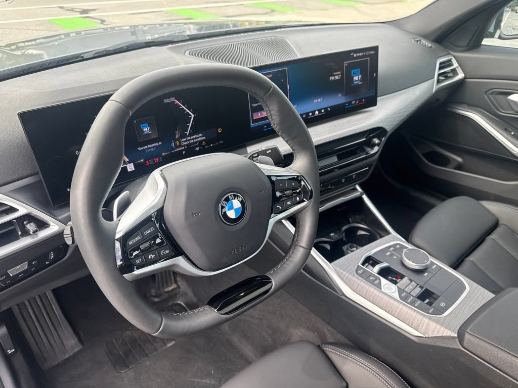 Used 2026 BMW 330i xDrive Sedan AWD/4WD image 12