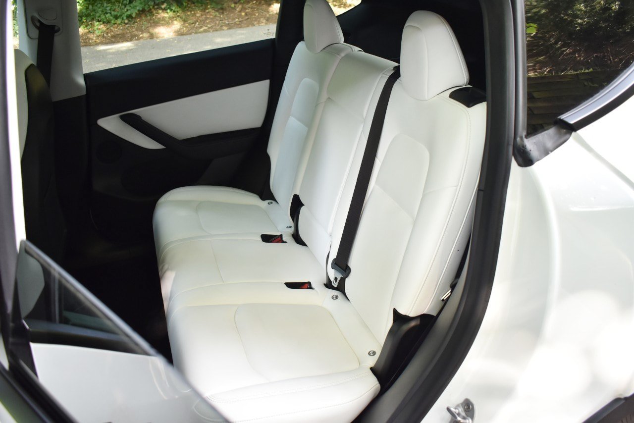 Used 2021 Tesla Model Y 2WD image 17