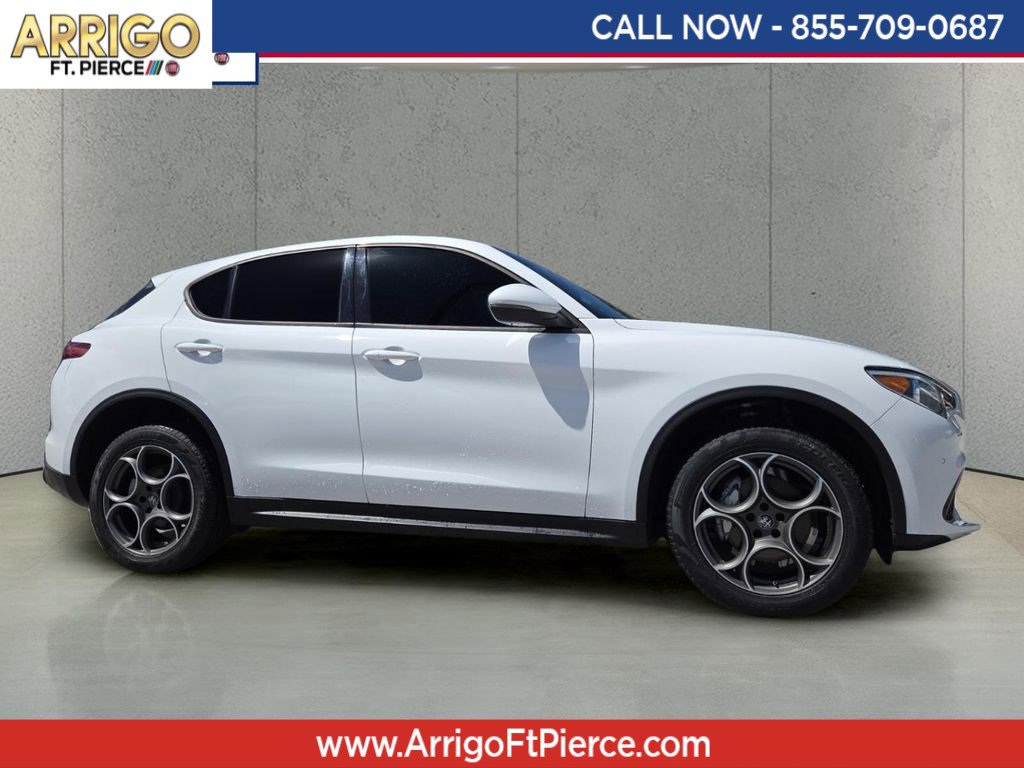 Used 2023 Alfa Romeo Stelvio Sprint