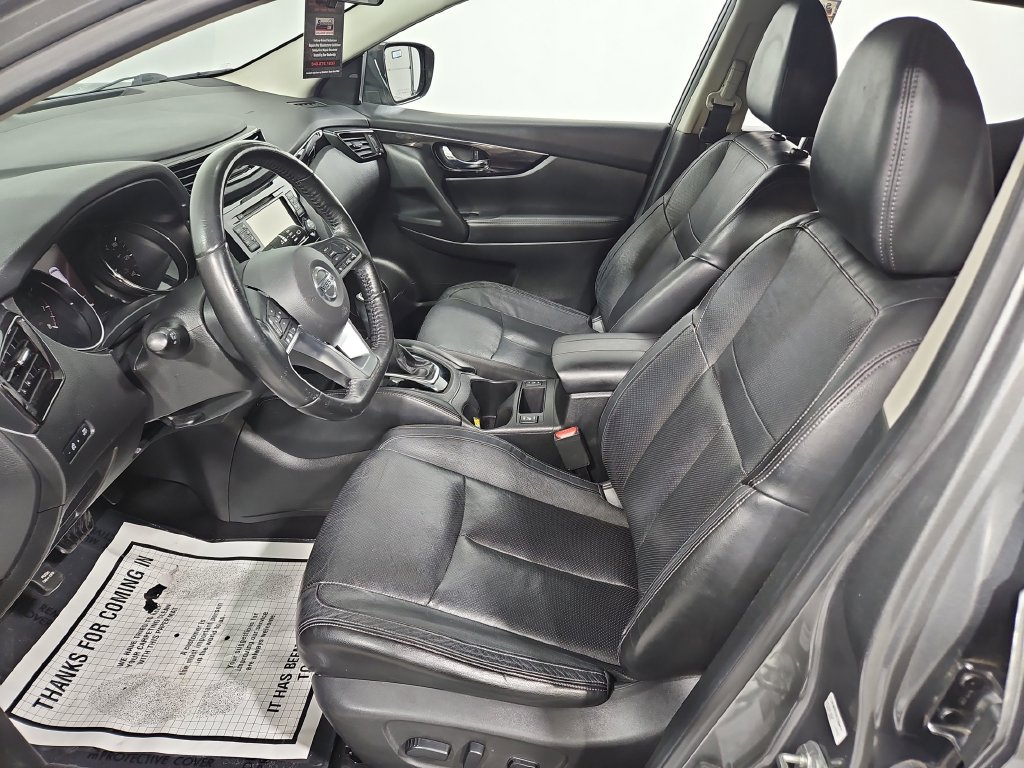 Used 2018 Nissan Rogue Sport SL FWD image 10