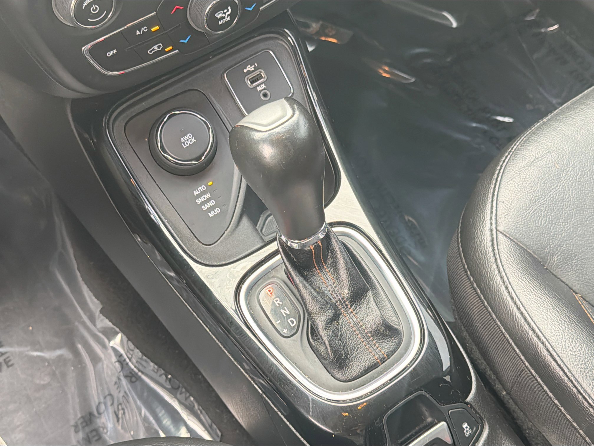 Used 2019 Jeep Compass Limited w/ Advanced Safety Group image 28