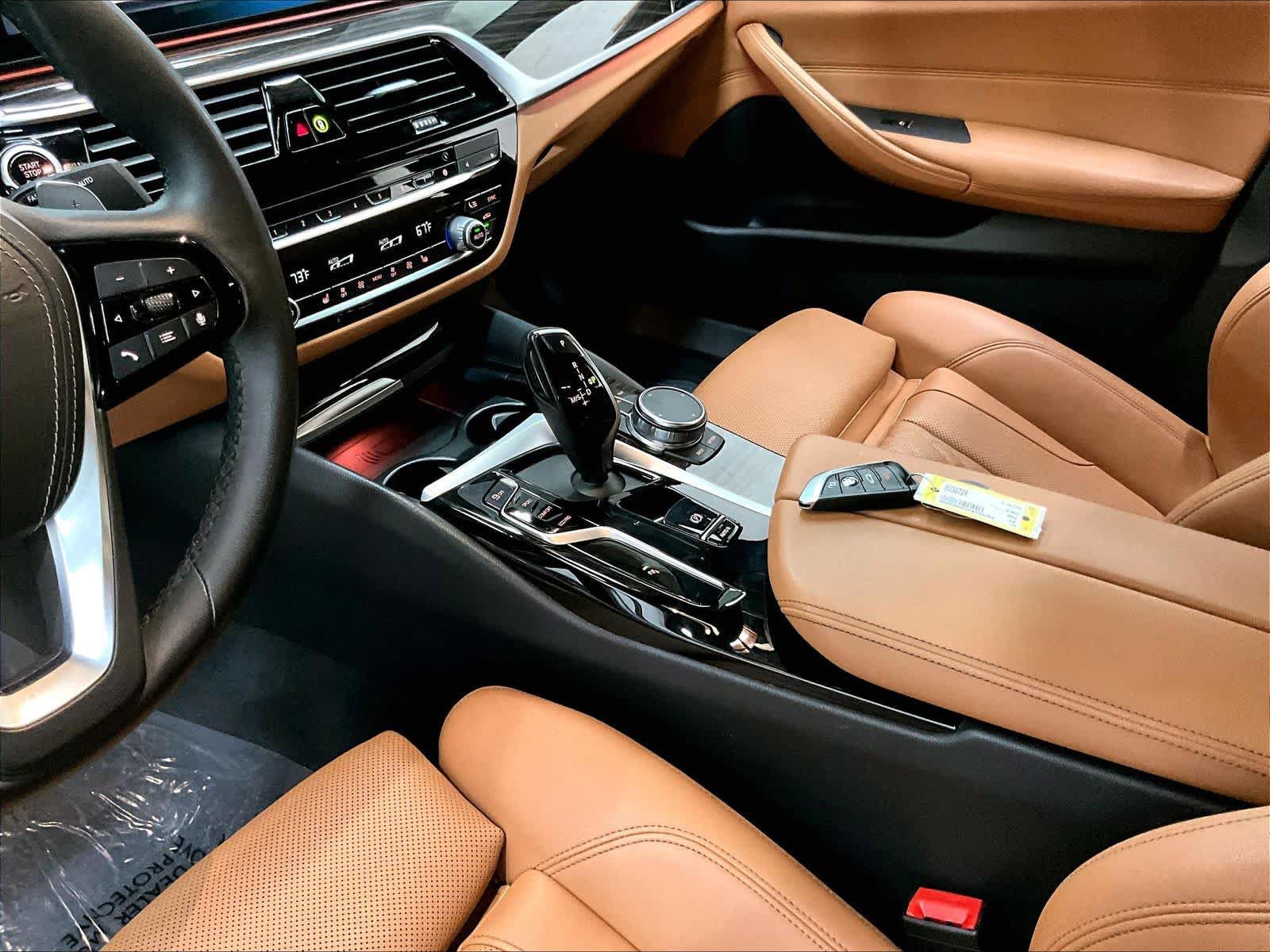 Used 2023 BMW 530i w/ Convenience Package RWD image 20