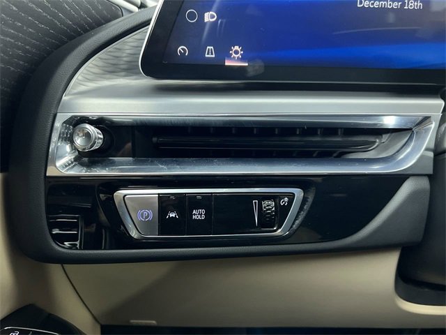 Certified 2024 Cadillac Lyriq Sport w/ Nappa Leather Package image 18