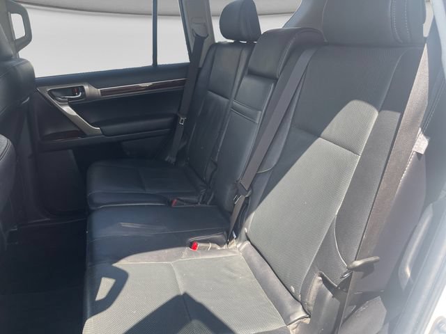 Used 2018 Lexus GX 460 Premium w/ Premium Package AWD/4WD image 17