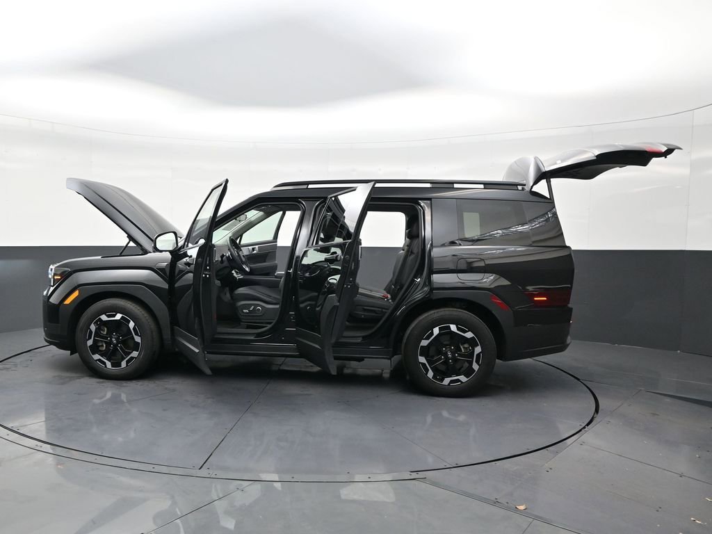 Used 2025 Hyundai Santa Fe SEL AWD/4WD image 30