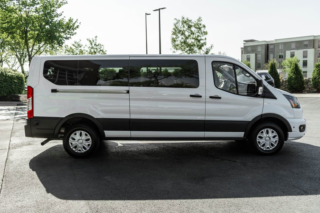Used 2024 Ford Transit 350 XLT RWD image 3
