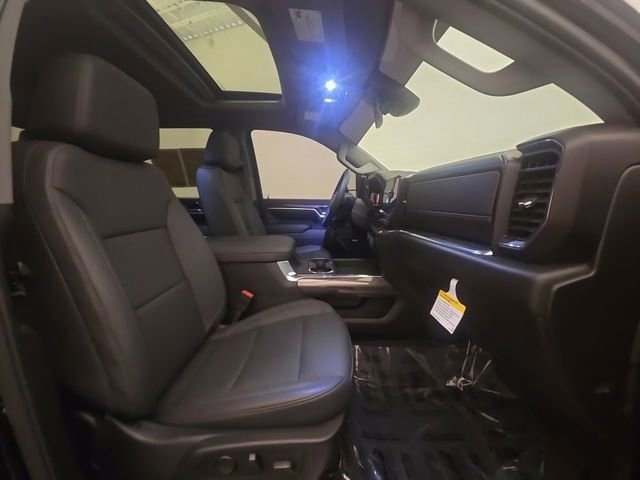 Certified 2024 Chevrolet Silverado 2500 LTZ w/ LTZ Plus Package image 23