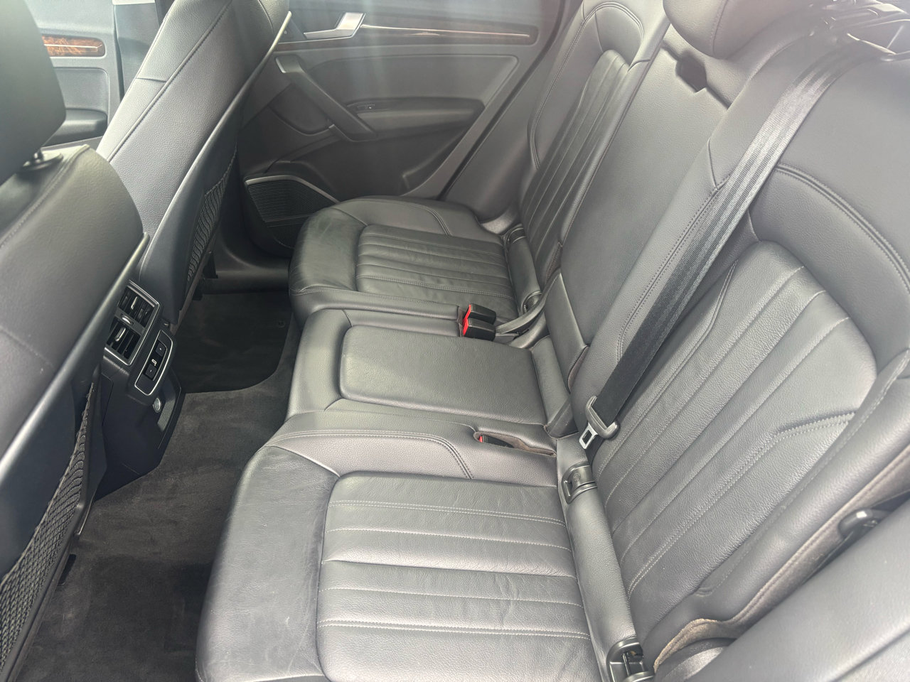 Used 2018 Audi Q5 2.0T Premium Plus w/ Premium Plus Package image 9