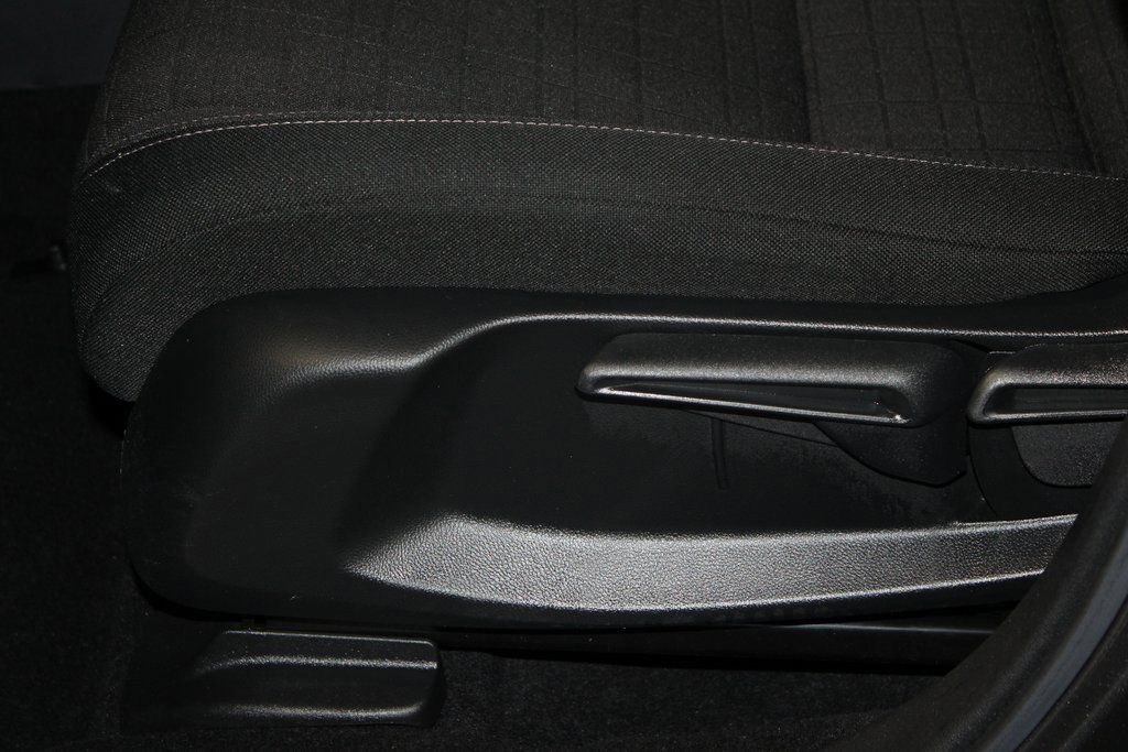 Used 2024 Honda HR-V LX image 13