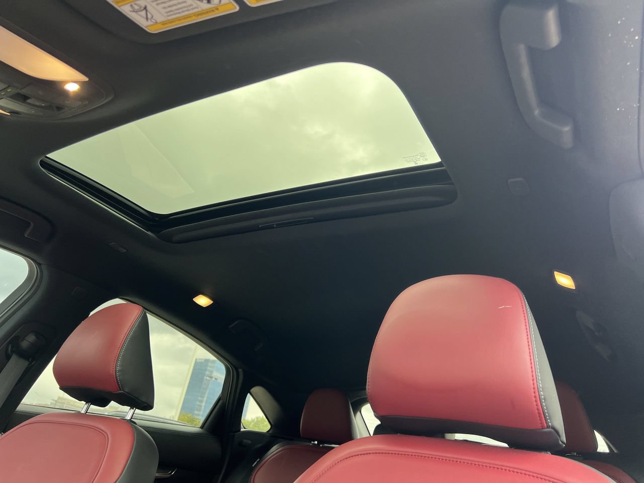 Used 2023 INFINITI QX55 Sensory w/ Lighting Package AWD/4WD image 10