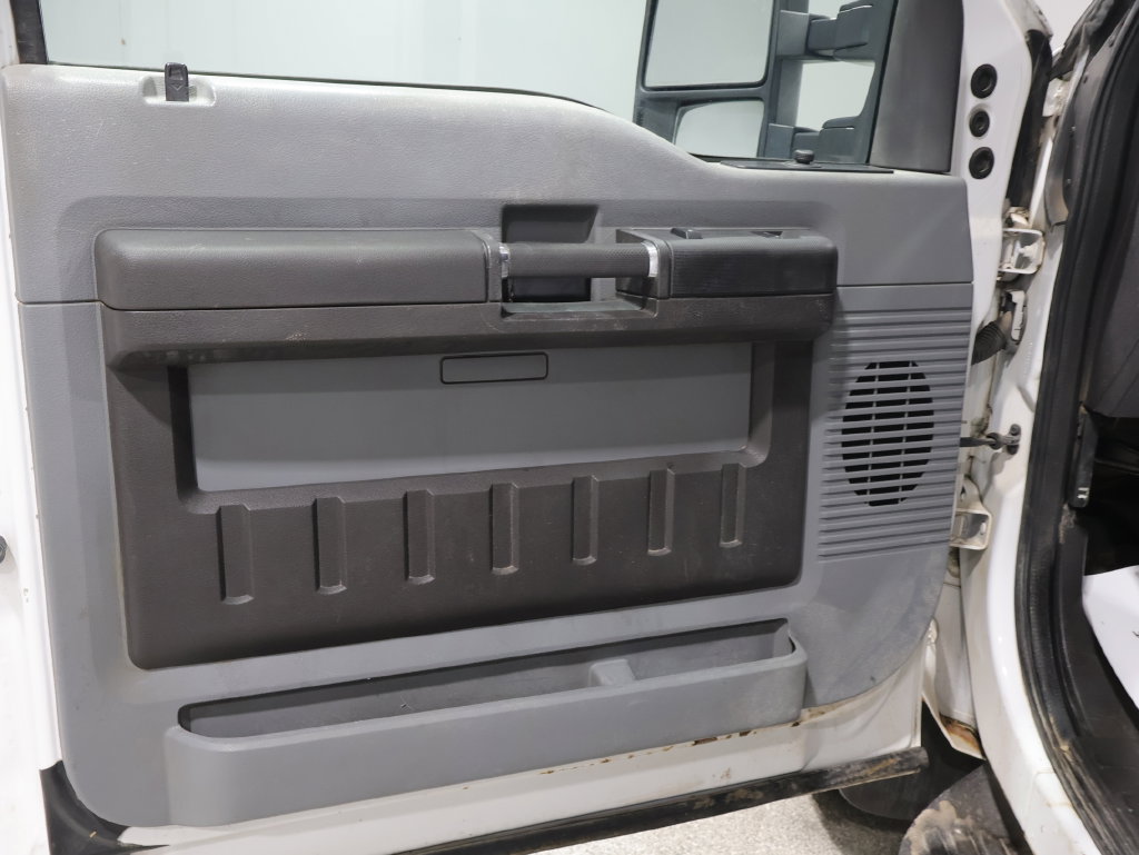 Used 2011 Ford F250 XL w/ PWR Equipment Group AWD/4WD image 13