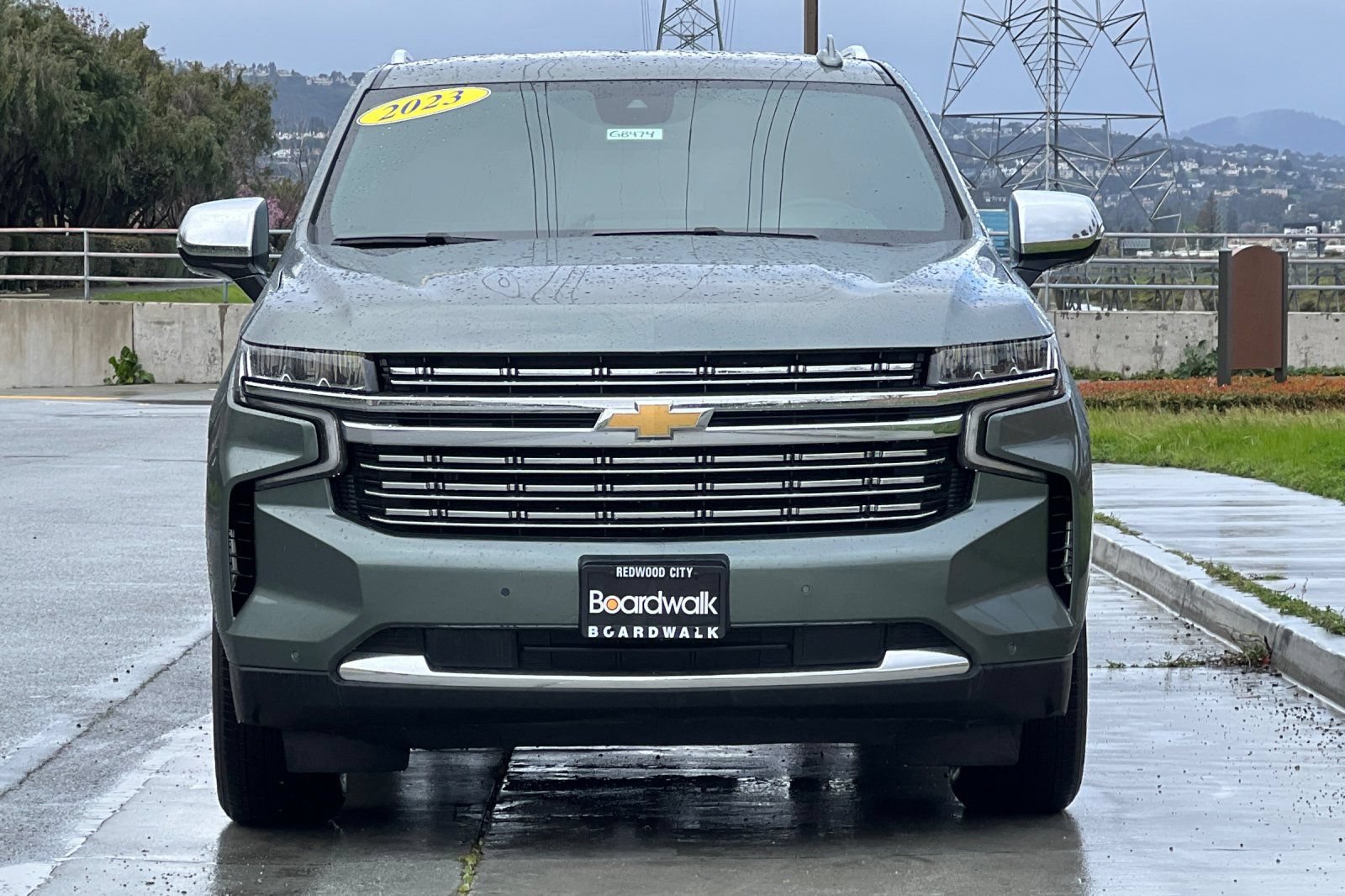 Used 2023 Chevrolet Suburban Premier AWD/4WD image 9