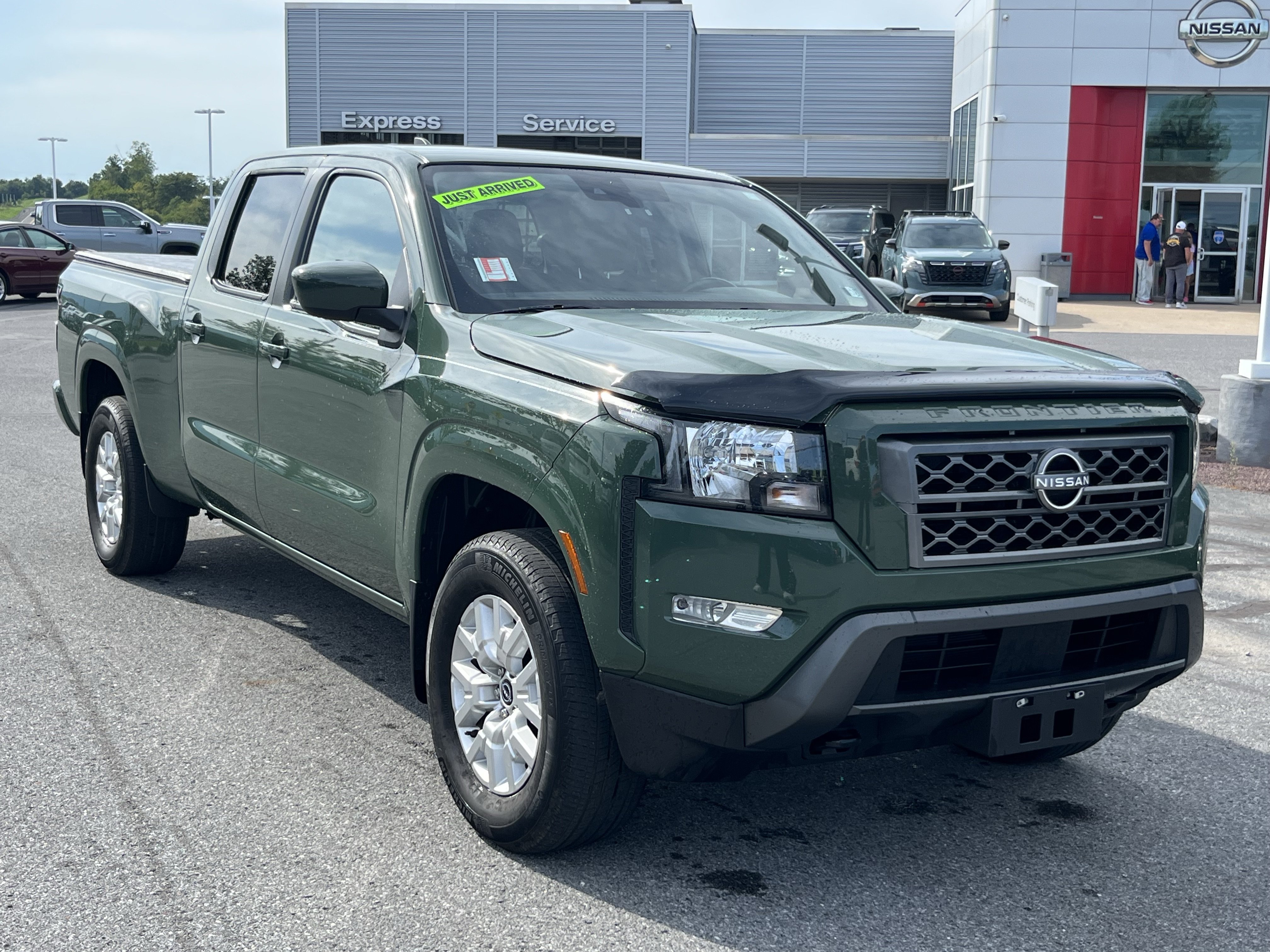 Used 2023 Nissan Frontier SV w/ Technology Package