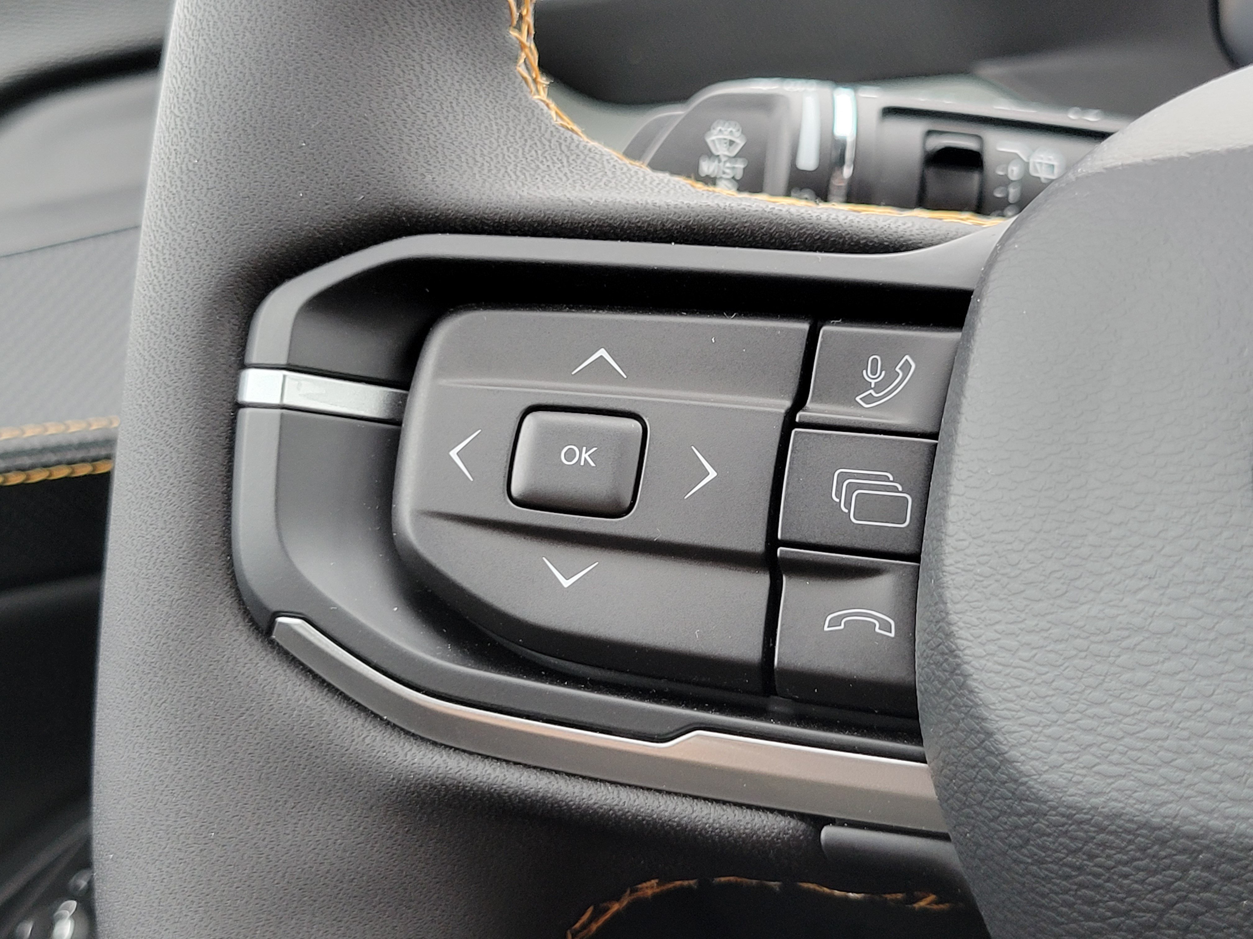 New 2026 Jeep Cherokee Limited AWD/4WD image 13