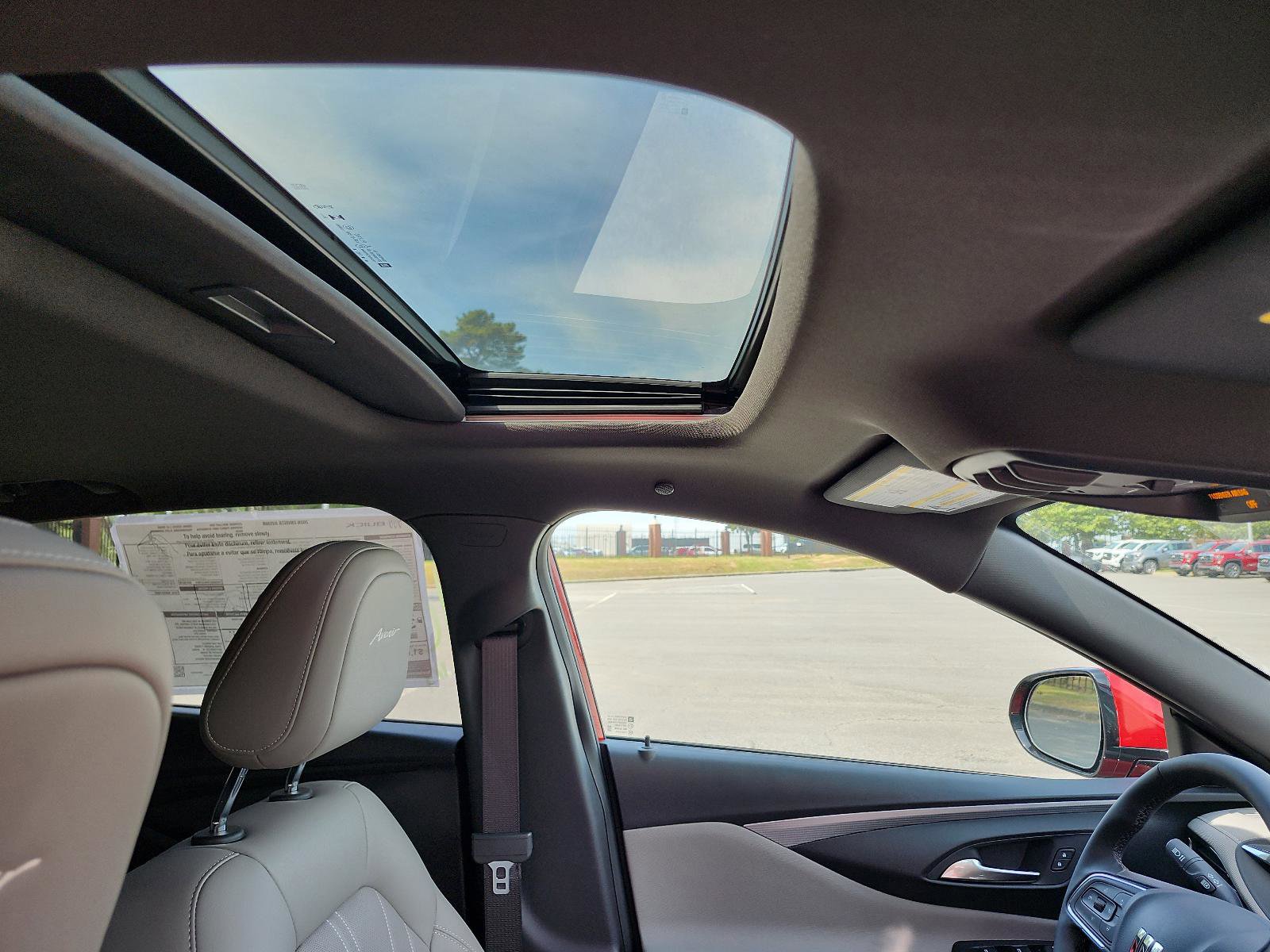 New 2026 Buick Envista Avenir FWD image 8