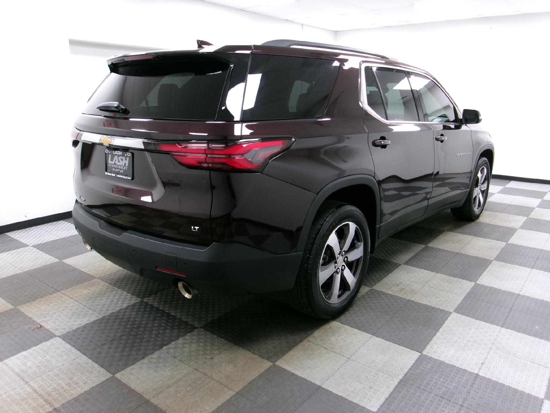 Certified 2022 Chevrolet Traverse LT w/ LT Premium Package image 15
