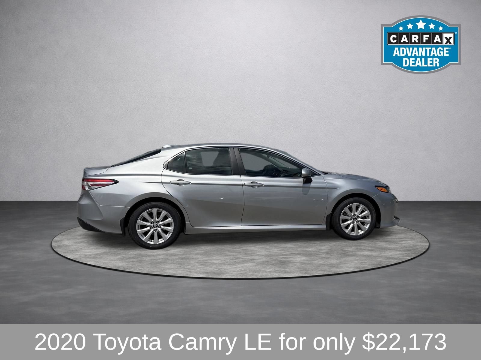 Used 2020 Toyota Camry LE AWD/4WD image 2