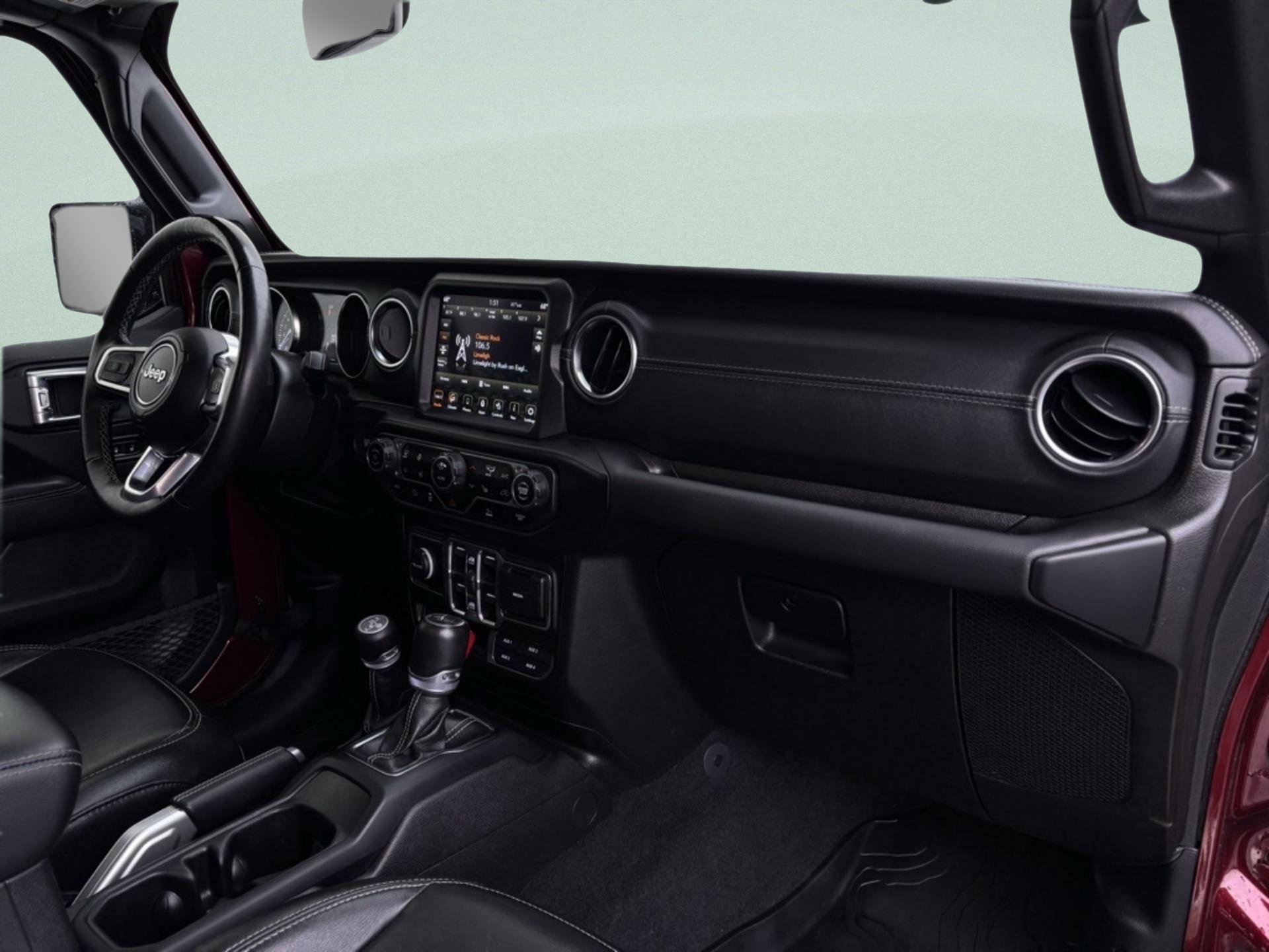 Used 2021 Jeep Wrangler Unlimited Sahara w/ Cold Weather Group image 30