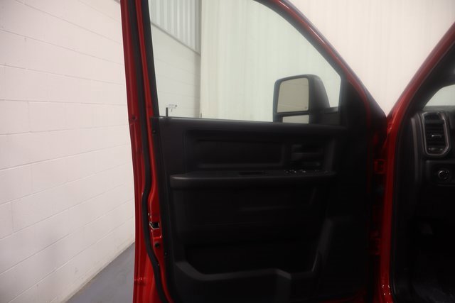 Used 2024 RAM 3500 Tradesman image 9